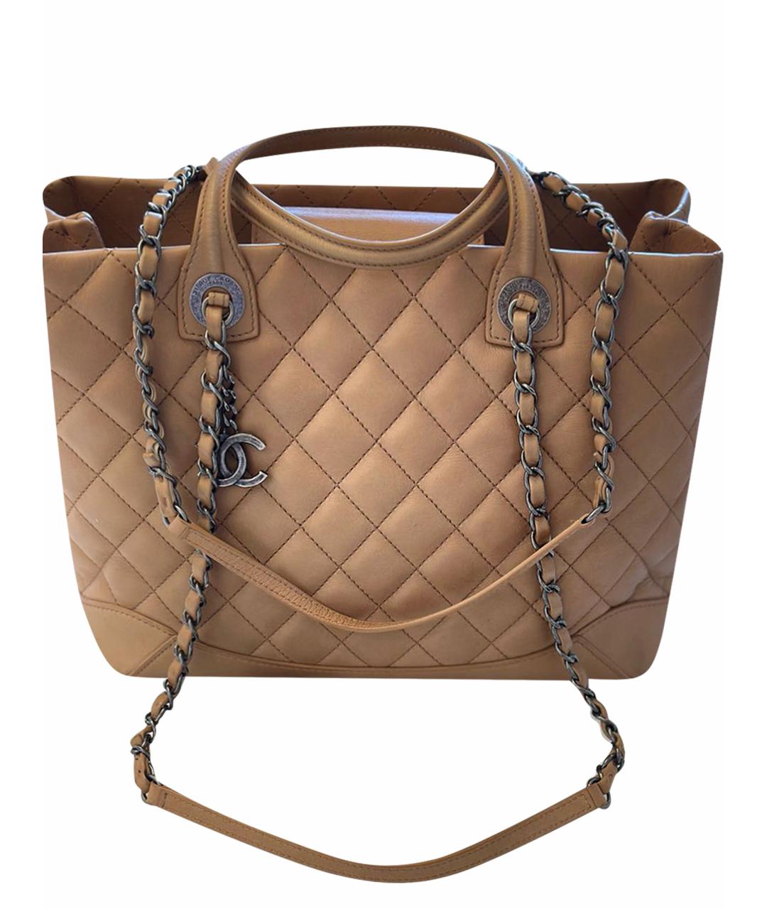 CHANEL Бежевая кожаная сумка с короткими ручками, фото 1