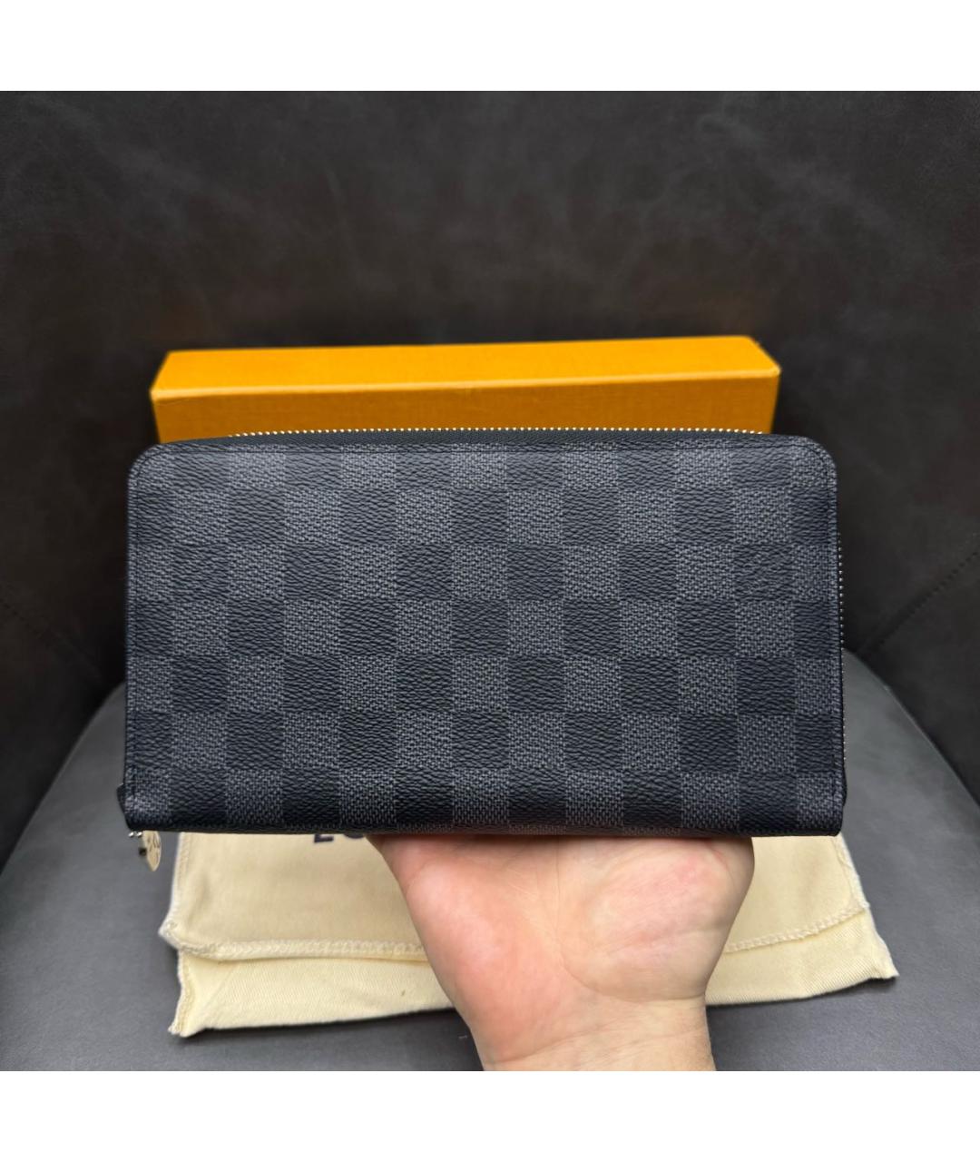 LOUIS VUITTON Антрацитовый кошелек, фото 2