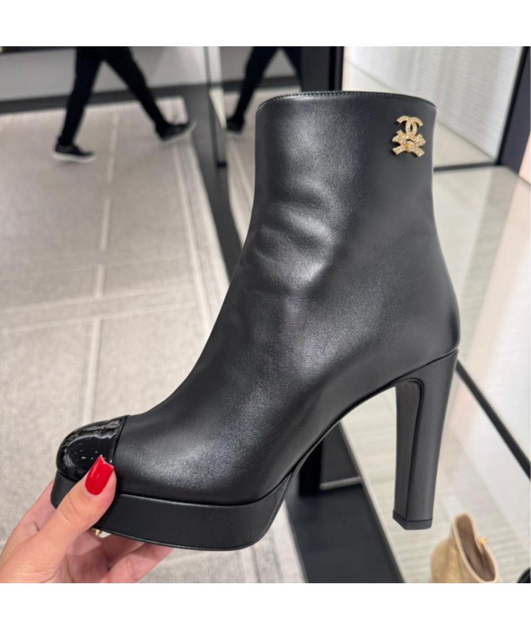 CHANEL Черные кожаные ботильоны, фото 3