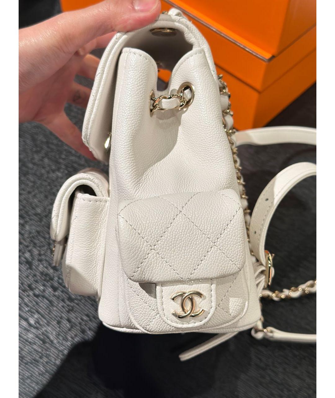 CHANEL Белый кожаный рюкзак, фото 4