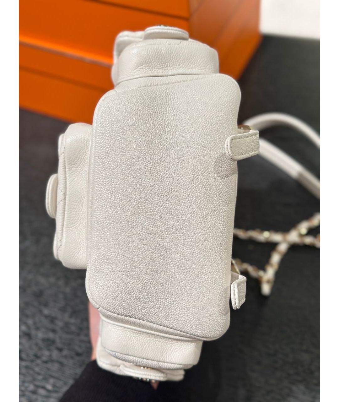 CHANEL Белый кожаный рюкзак, фото 5
