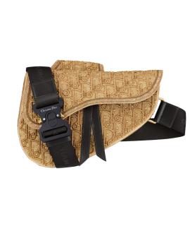 CHRISTIAN DIOR Сумка на плечо