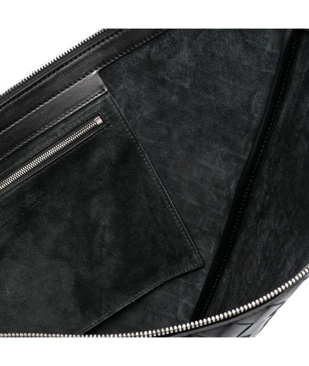 BOTTEGA VENETA Черная кожаная сумка на плечо, фото 4