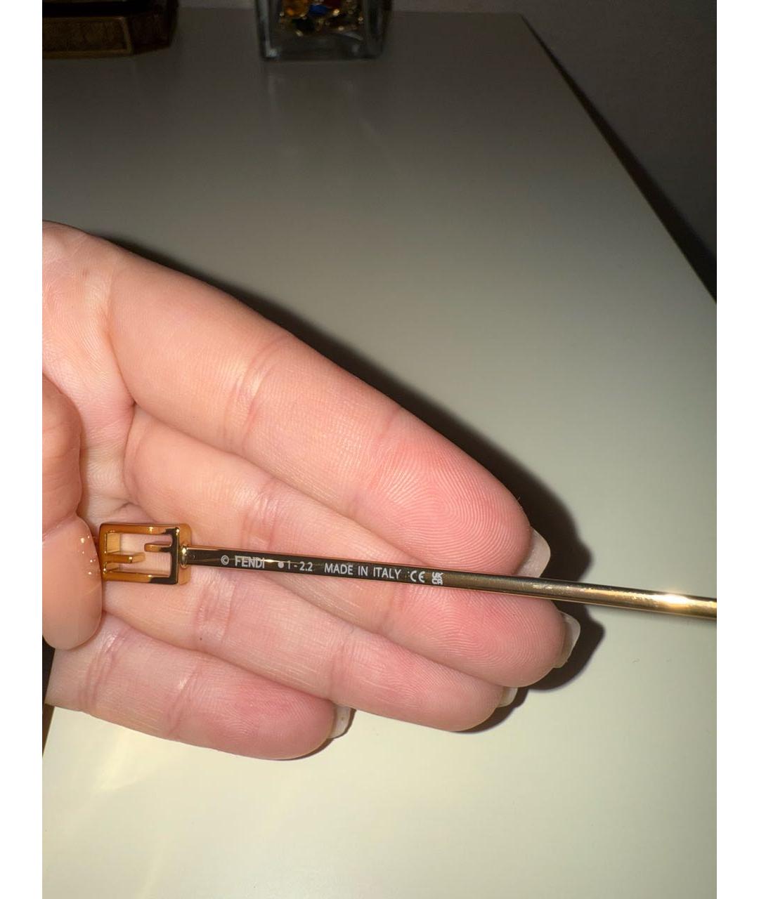 FENDI Коричневые пластиковые солнцезащитные очки, фото 4