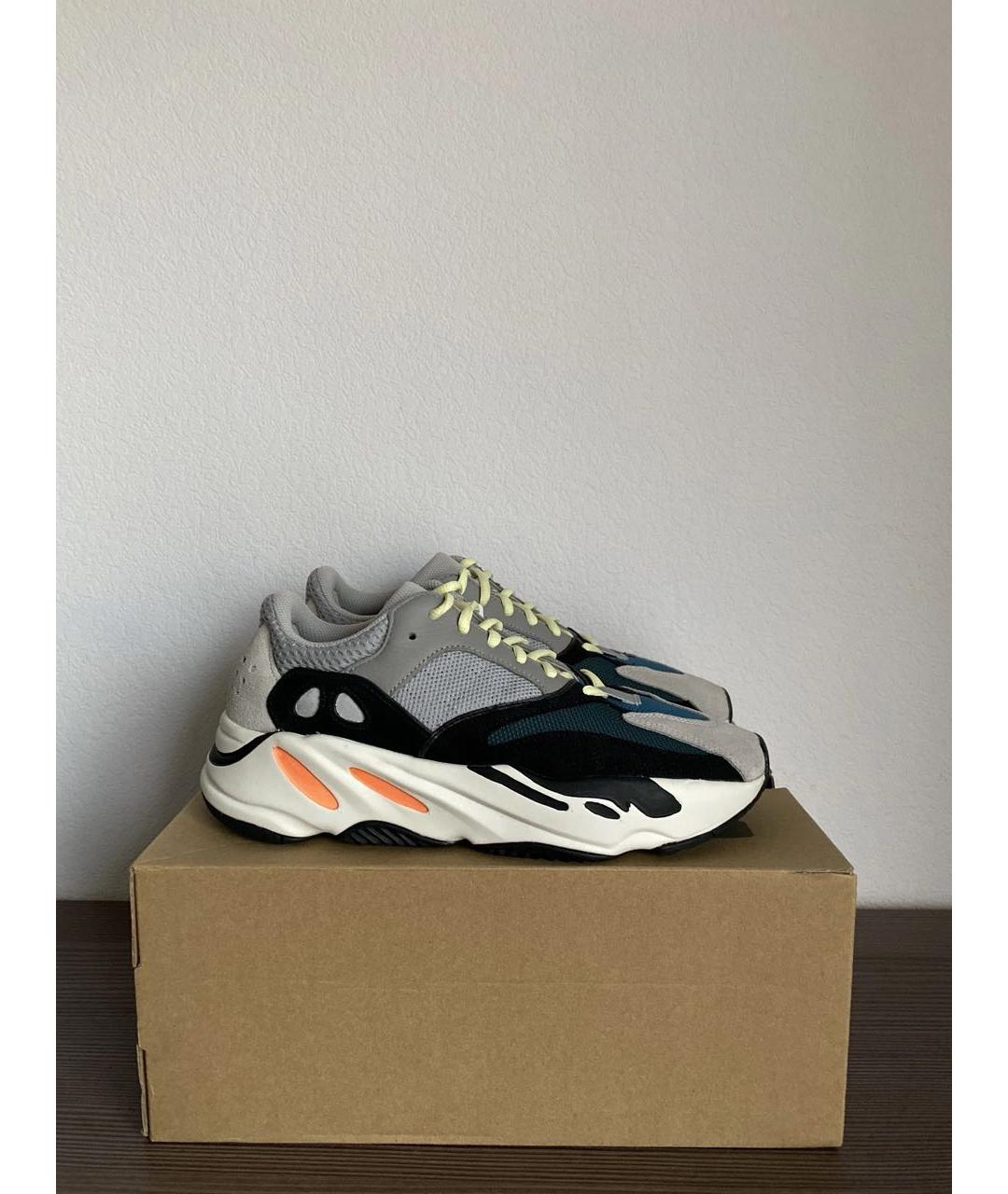 ADIDAS YEEZY Серые замшевые низкие кроссовки / кеды, фото 3