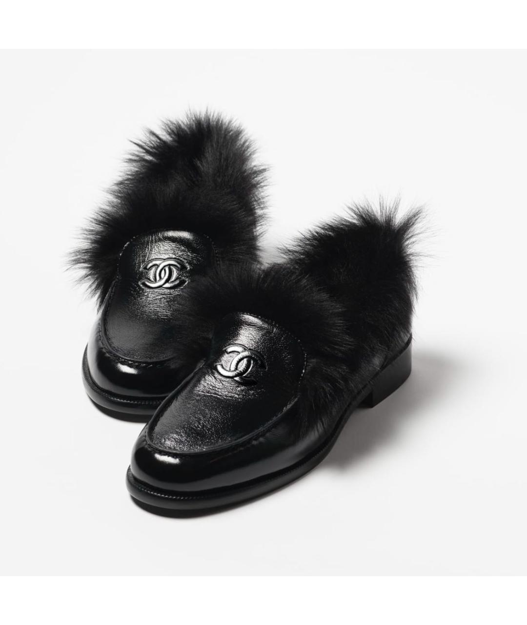 CHANEL Черные лоферы из лакированной кожи, фото 2