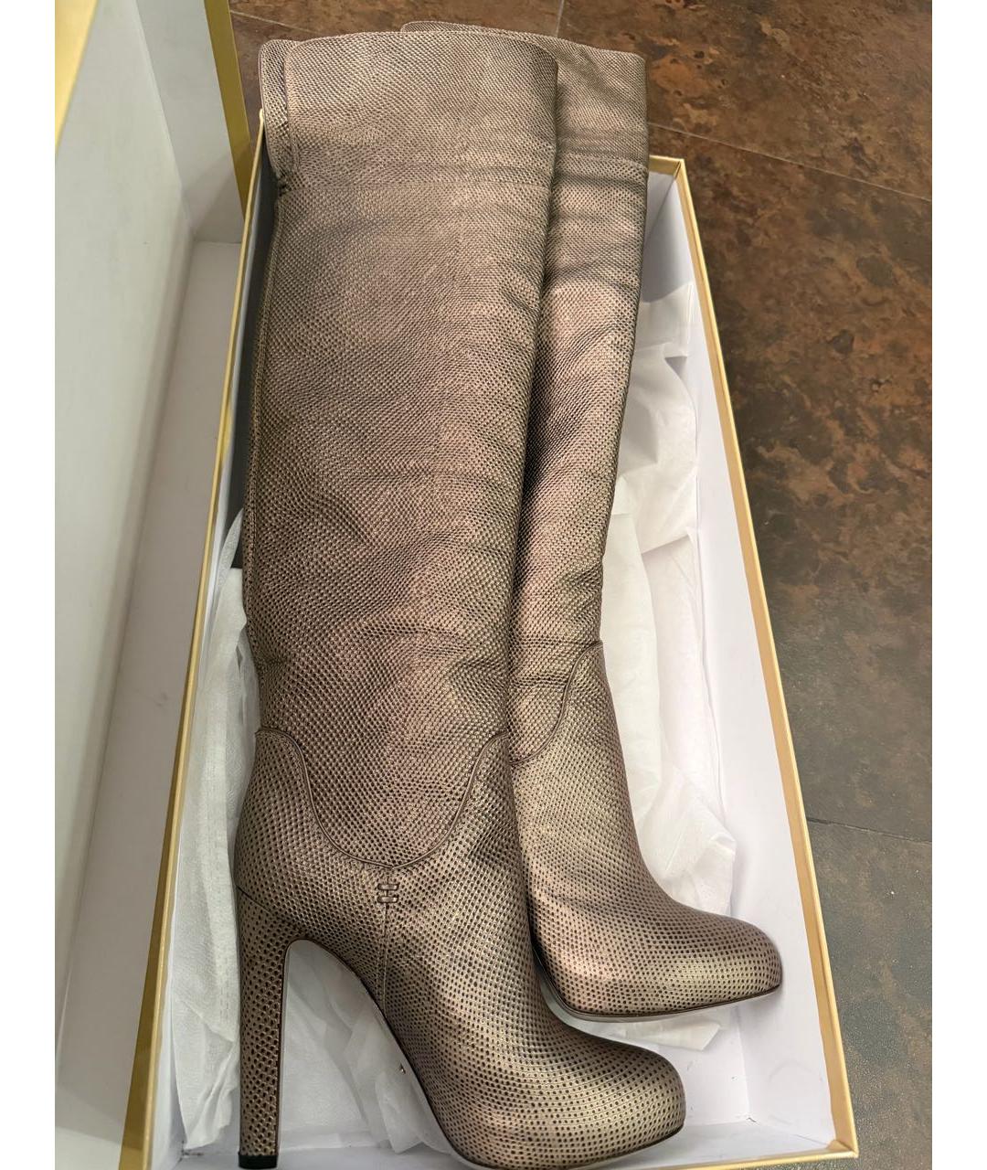 SERGIO ROSSI Золотые кожаные ботфорты, фото 9