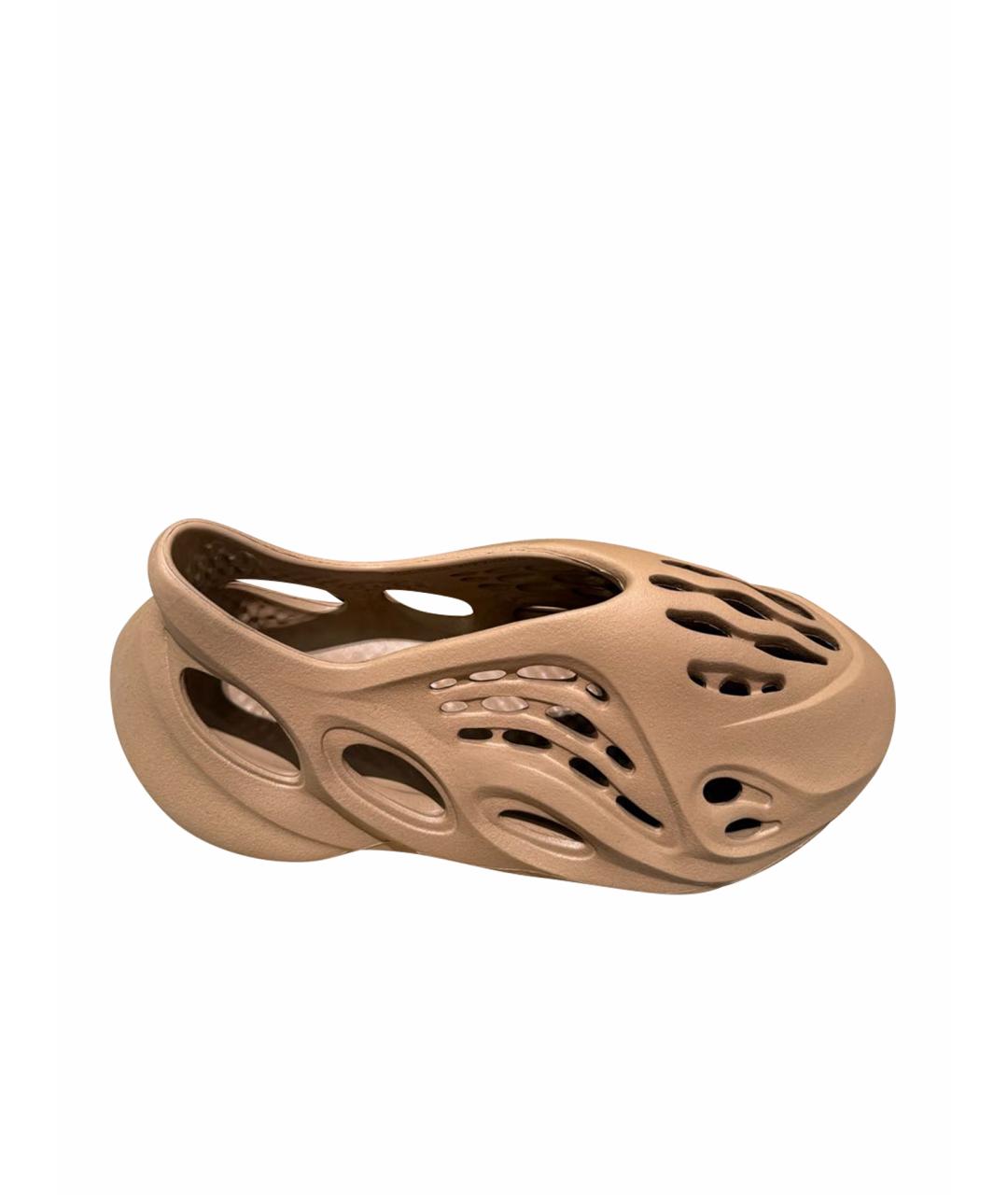 ADIDAS YEEZY Бежевые резиновые слипоны, фото 1