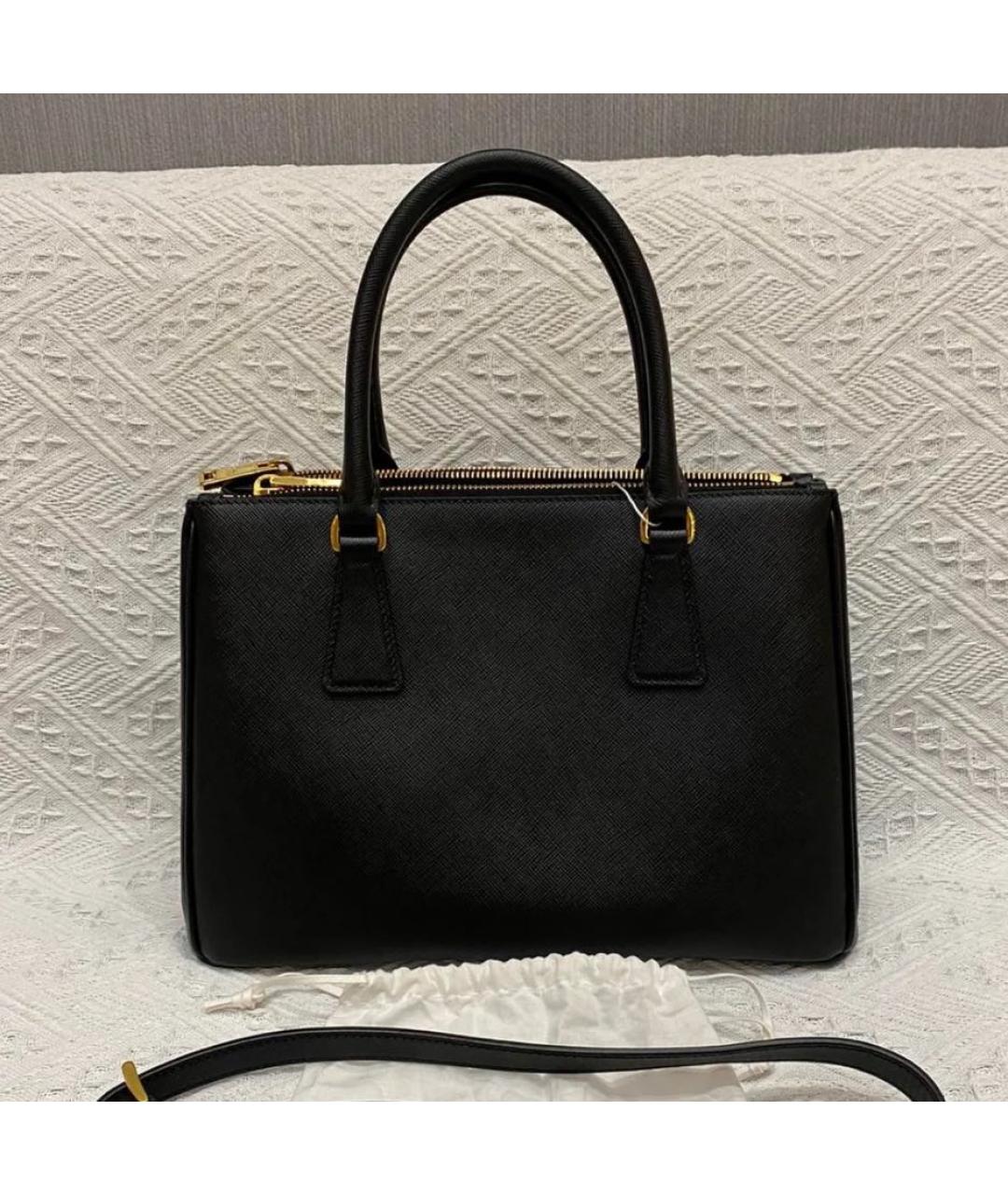 PRADA Черная кожаная сумка через плечо, фото 5