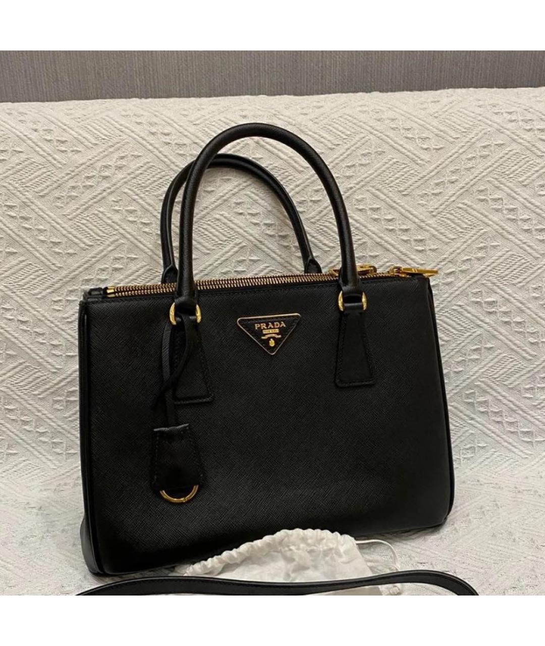 PRADA Черная кожаная сумка через плечо, фото 4