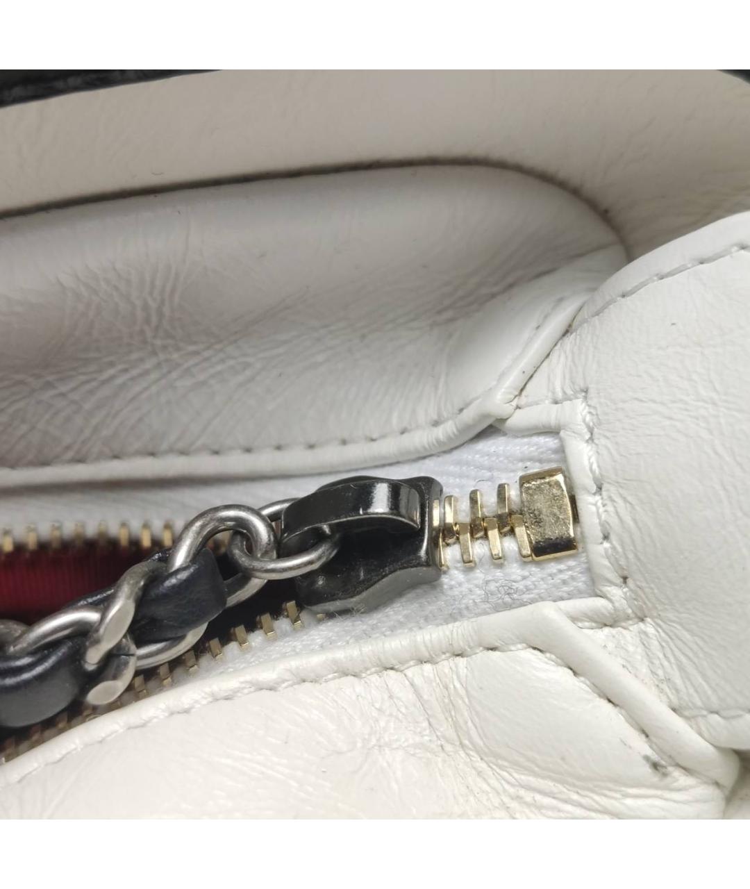 CHANEL Белая кожаная сумка через плечо, фото 7