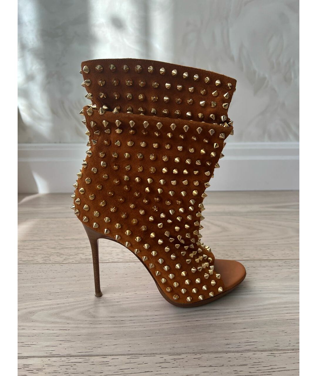 CHRISTIAN LOUBOUTIN Оранжевое замшевые ботильоны, фото 6