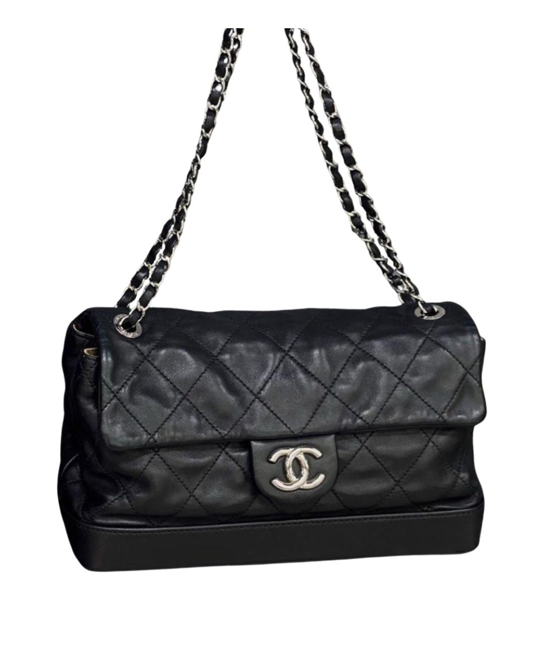 CHANEL Кожаная сумка через плечо, фото 1