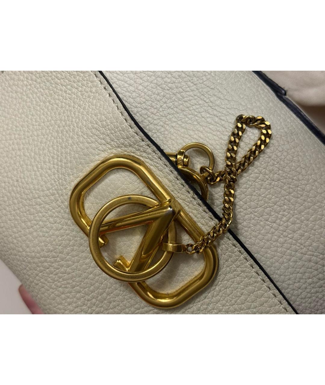 VALENTINO Бежевая кожаная сумка через плечо, фото 6