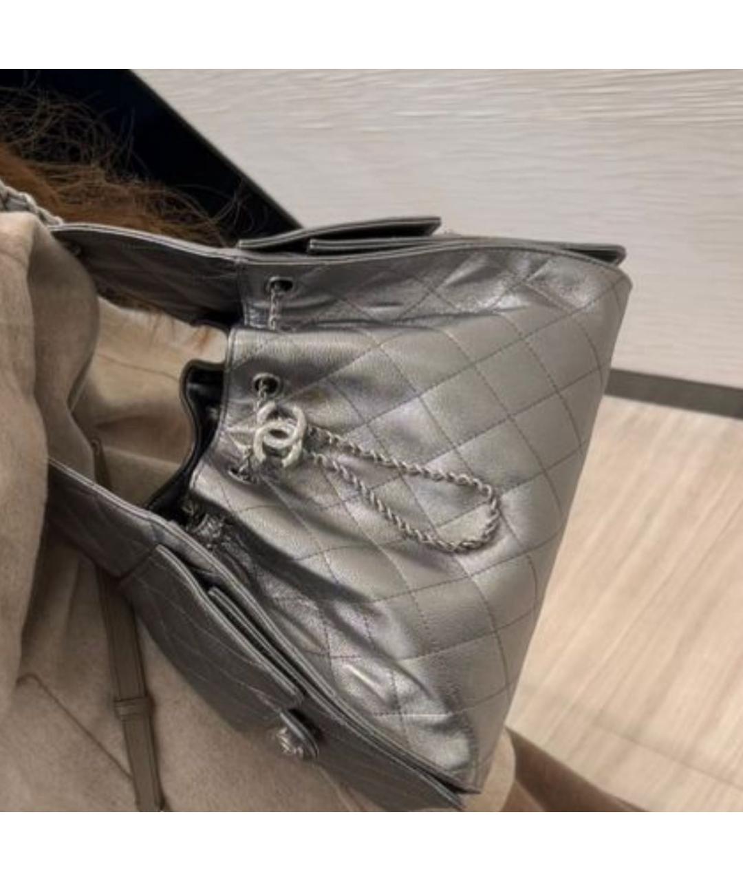 CHANEL Антрацитовая кожаная сумка через плечо, фото 2