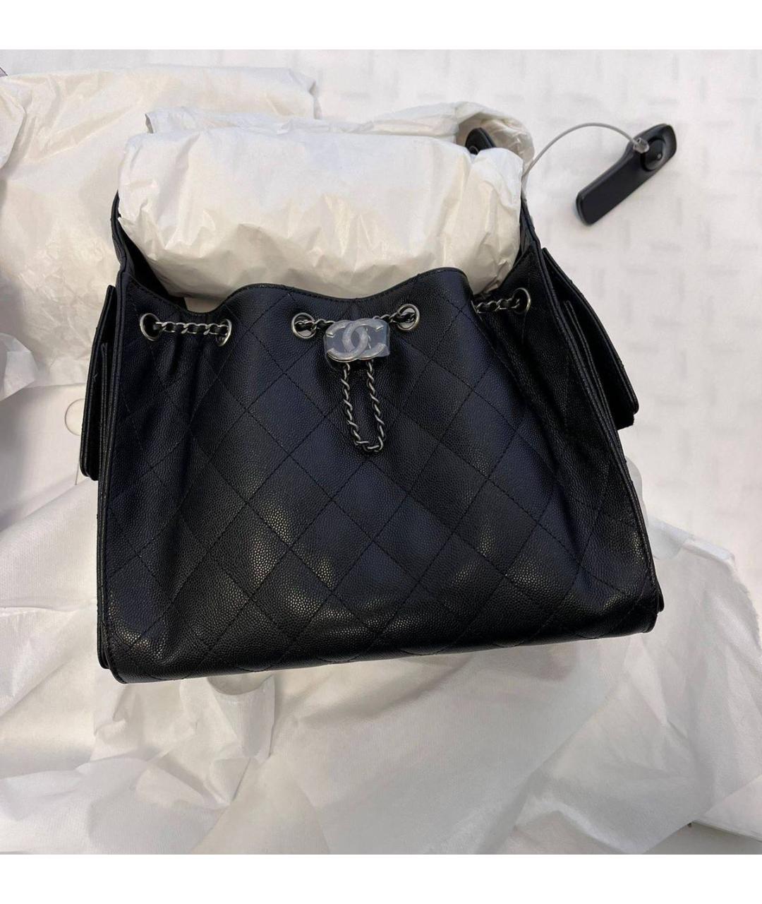 CHANEL Черная кожаная сумка через плечо, фото 3
