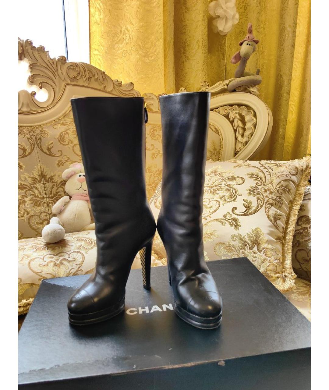 CHANEL Черные кожаные сапоги, фото 7