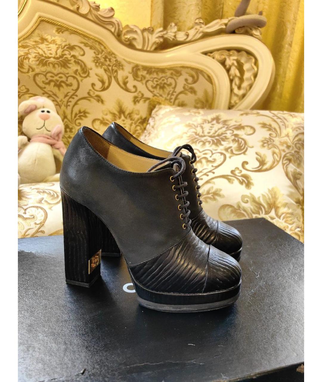 CHANEL Черные кожаные ботильоны, фото 10