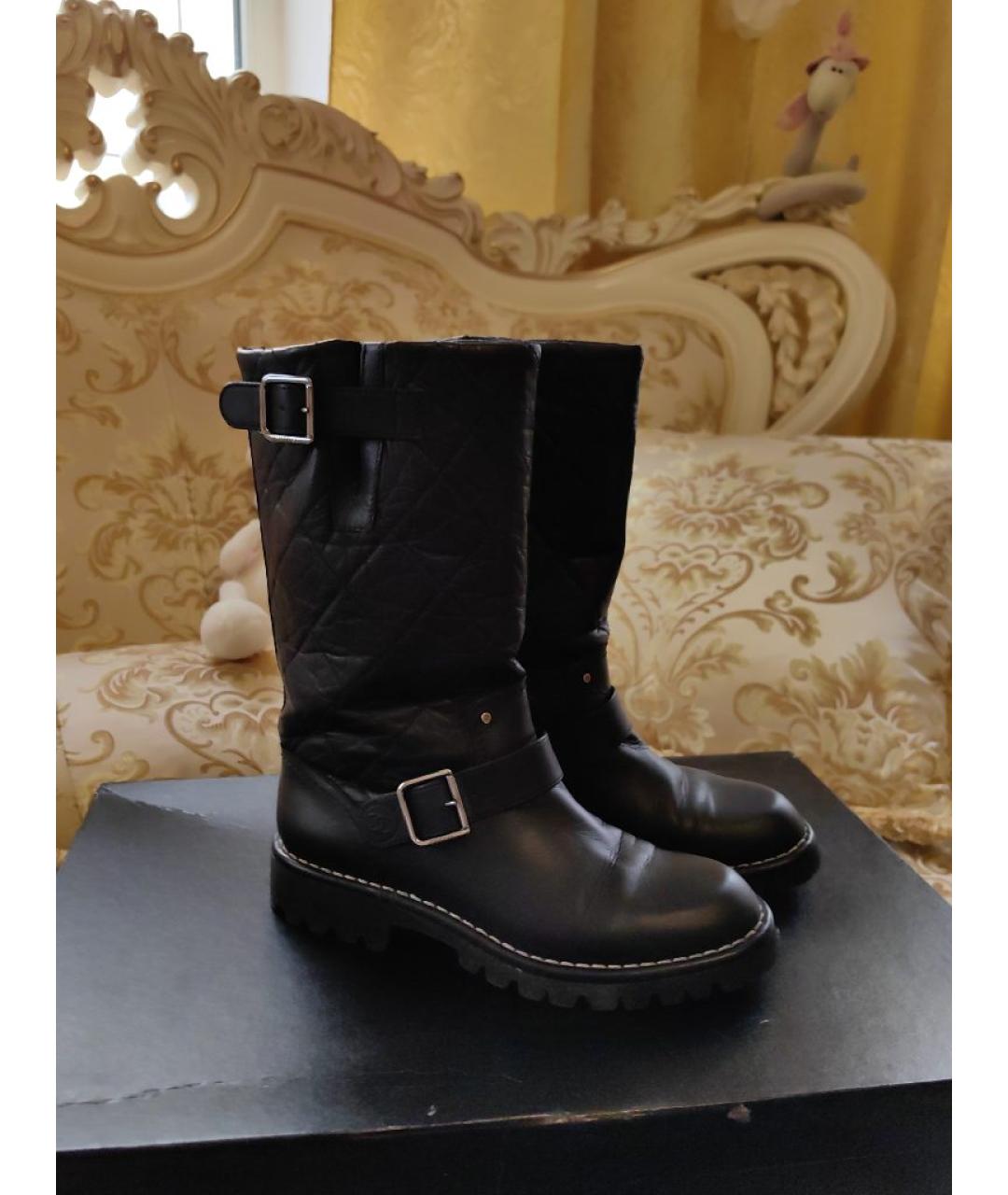 CHANEL Черные кожаные сапоги, фото 9