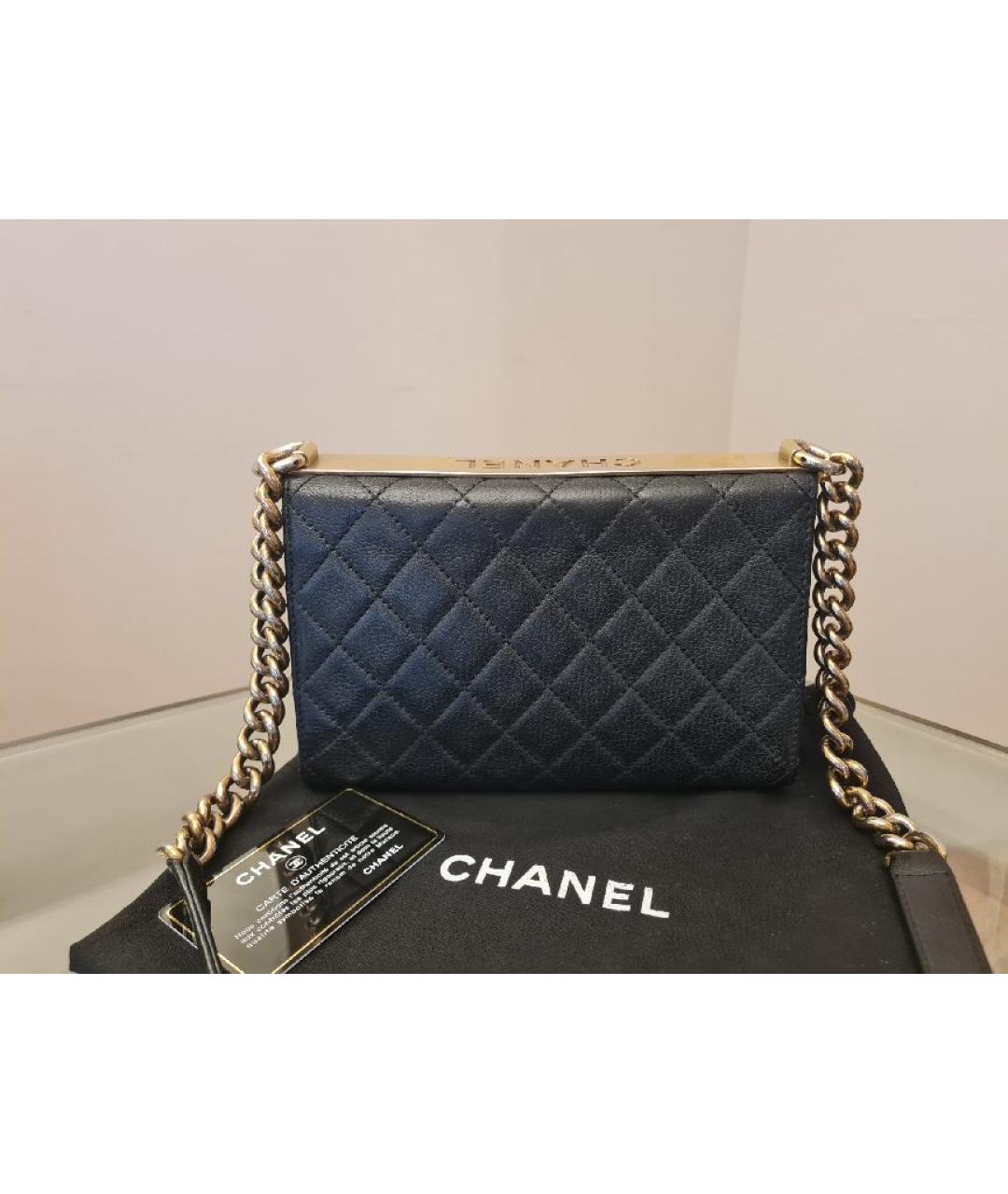 CHANEL Черная кожаная сумка через плечо, фото 3