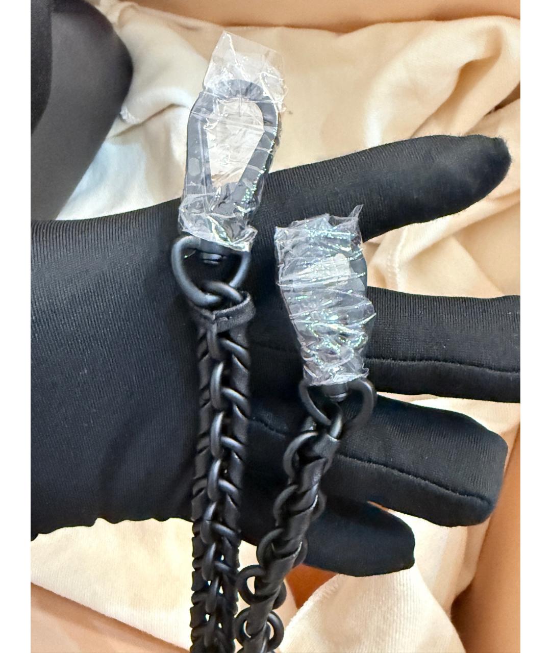 LOUIS VUITTON Черная кожаная сумка с короткими ручками, фото 5