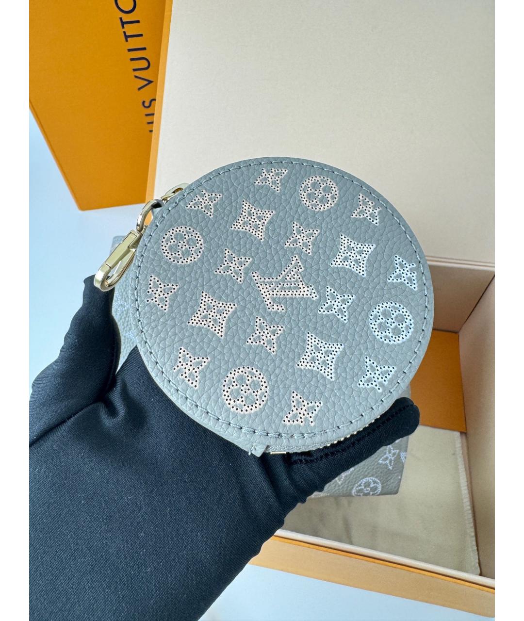 LOUIS VUITTON Серая кожаная сумка через плечо, фото 8