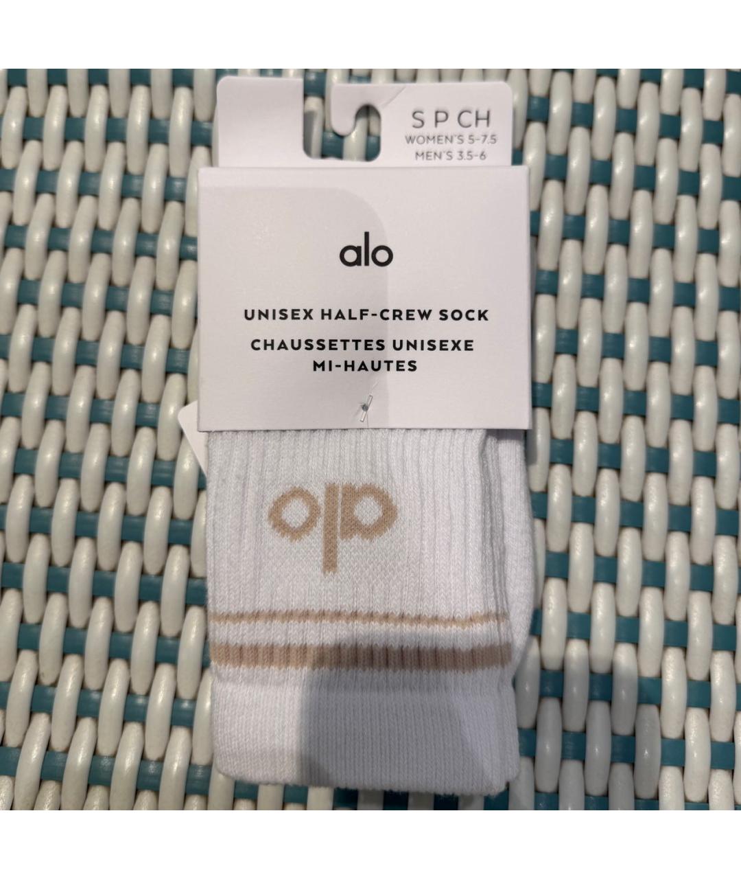ALO YOGA Белые носки, чулки и колготы, фото 3