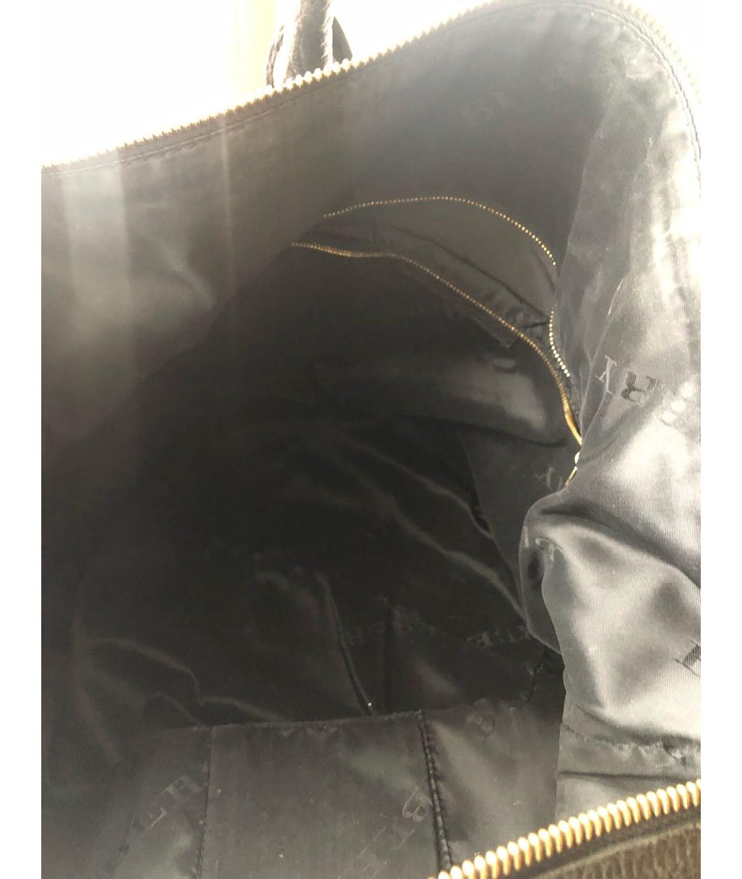 BURBERRY Черная кожаная сумка с короткими ручками, фото 4