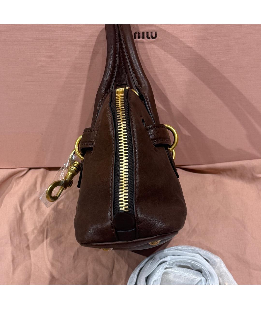 MIU MIU Коричневая кожаная сумка с короткими ручками, фото 6