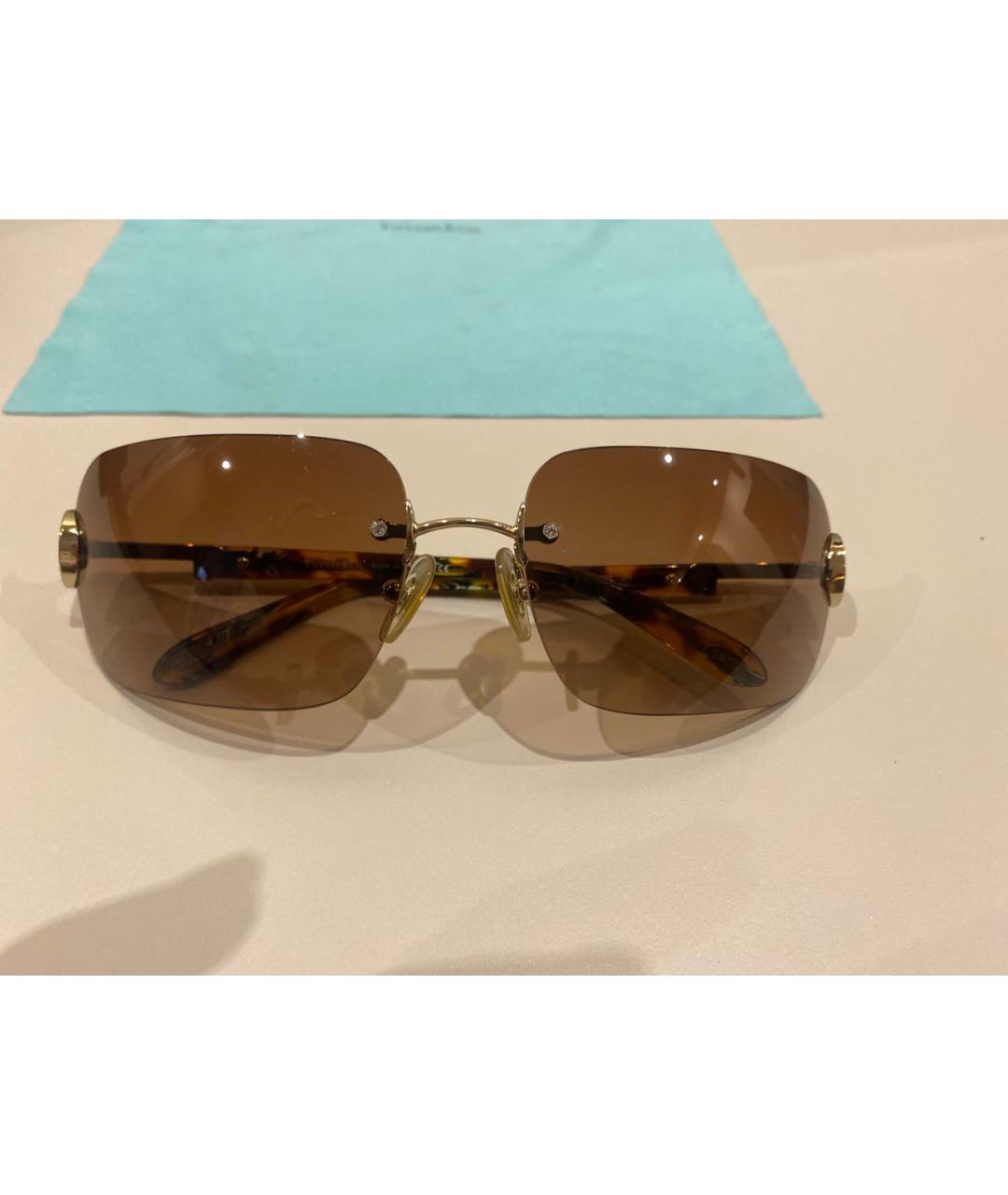 TIFFANY&CO Коричневые металлические солнцезащитные очки, фото 7