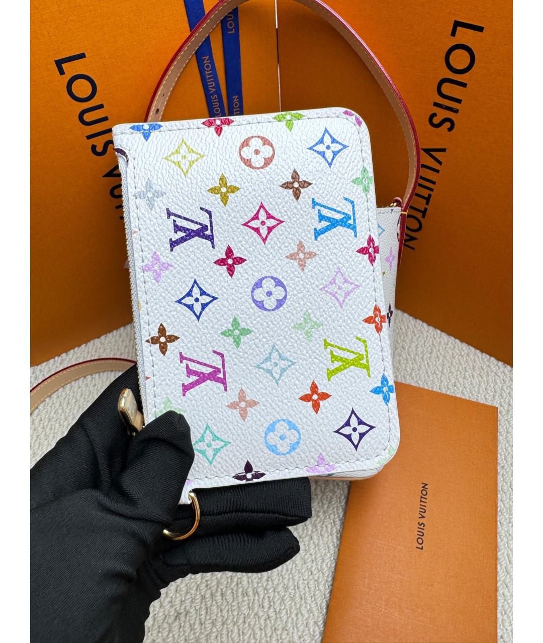 LOUIS VUITTON Белая кожаная сумка через плечо, фото 8