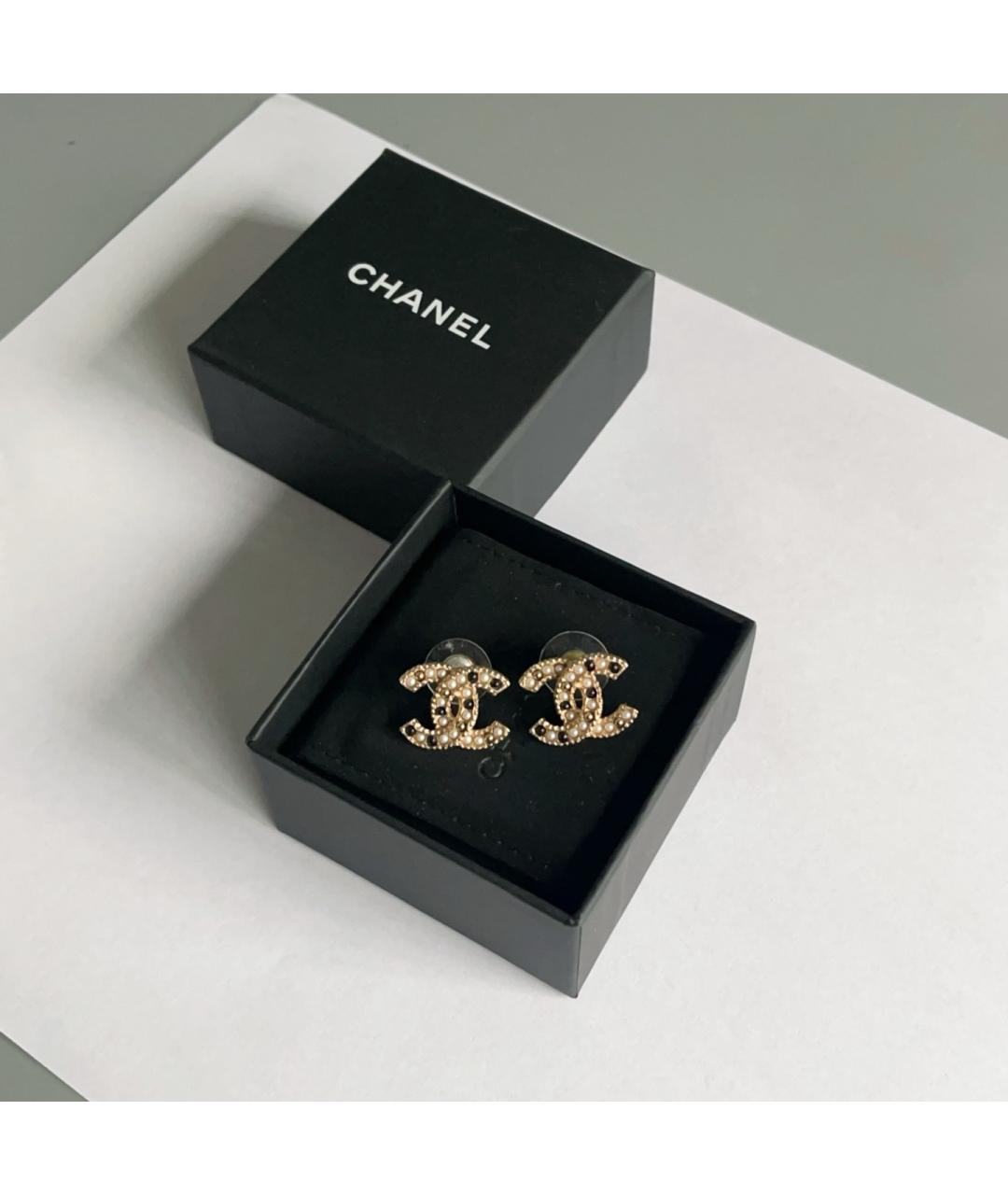 CHANEL Золотые металлические серьги, фото 2