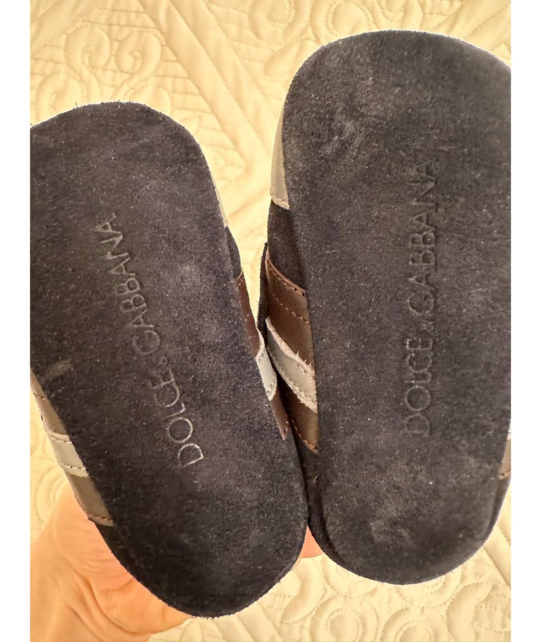 DOLCE&GABBANA Серые кожаные пинетки, фото 6