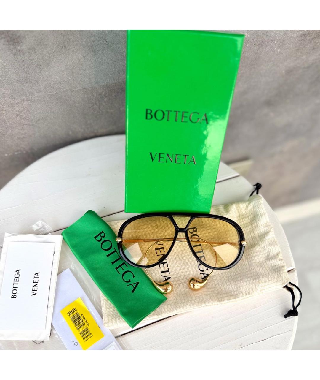 BOTTEGA VENETA Золотые пластиковые солнцезащитные очки, фото 3