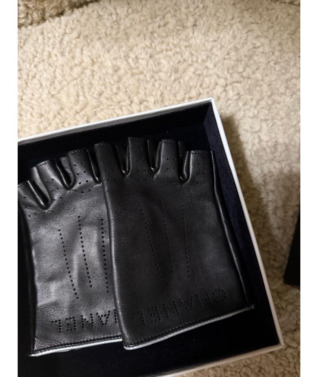 CHANEL Черные кожаные митенки, фото 2