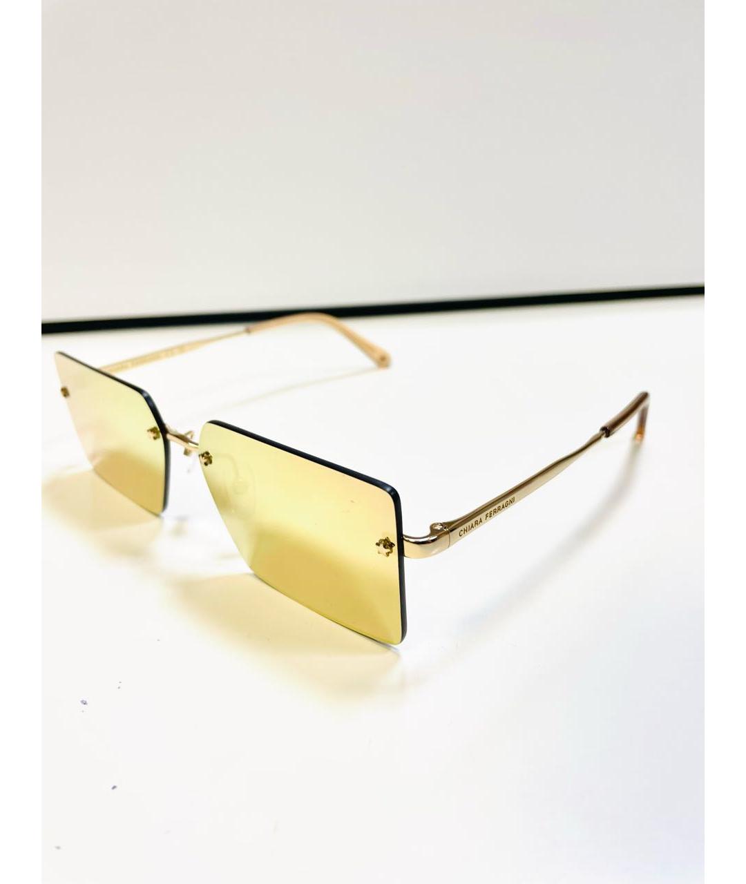 CHIARA FERRAGNI Золотые металлические солнцезащитные очки, фото 3