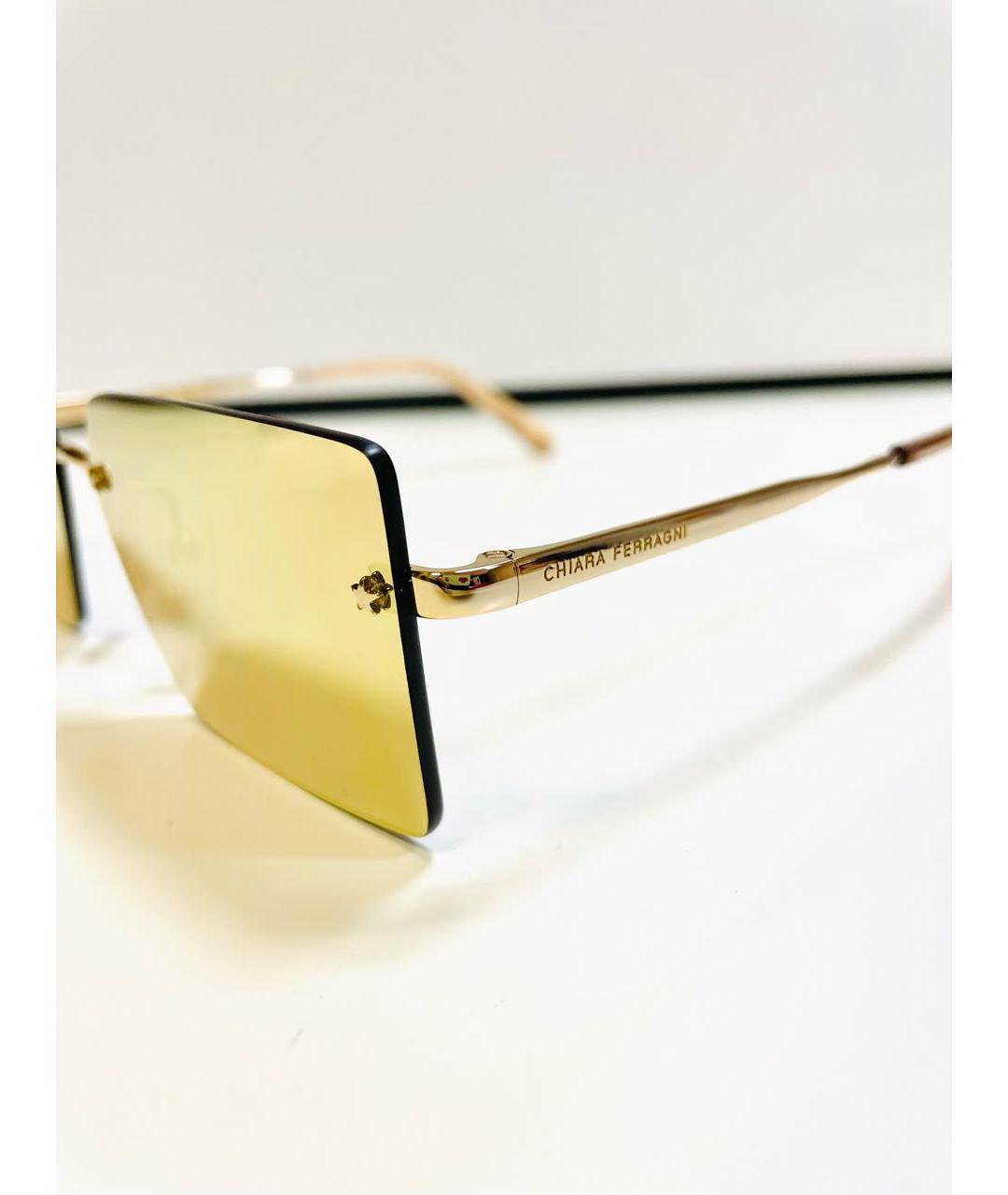 CHIARA FERRAGNI Золотые металлические солнцезащитные очки, фото 5