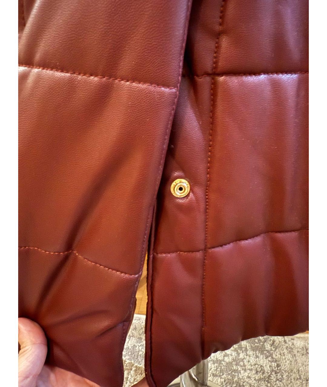 TRUSSARDI JEANS Бордовый полиуретановый пуховик, фото 5