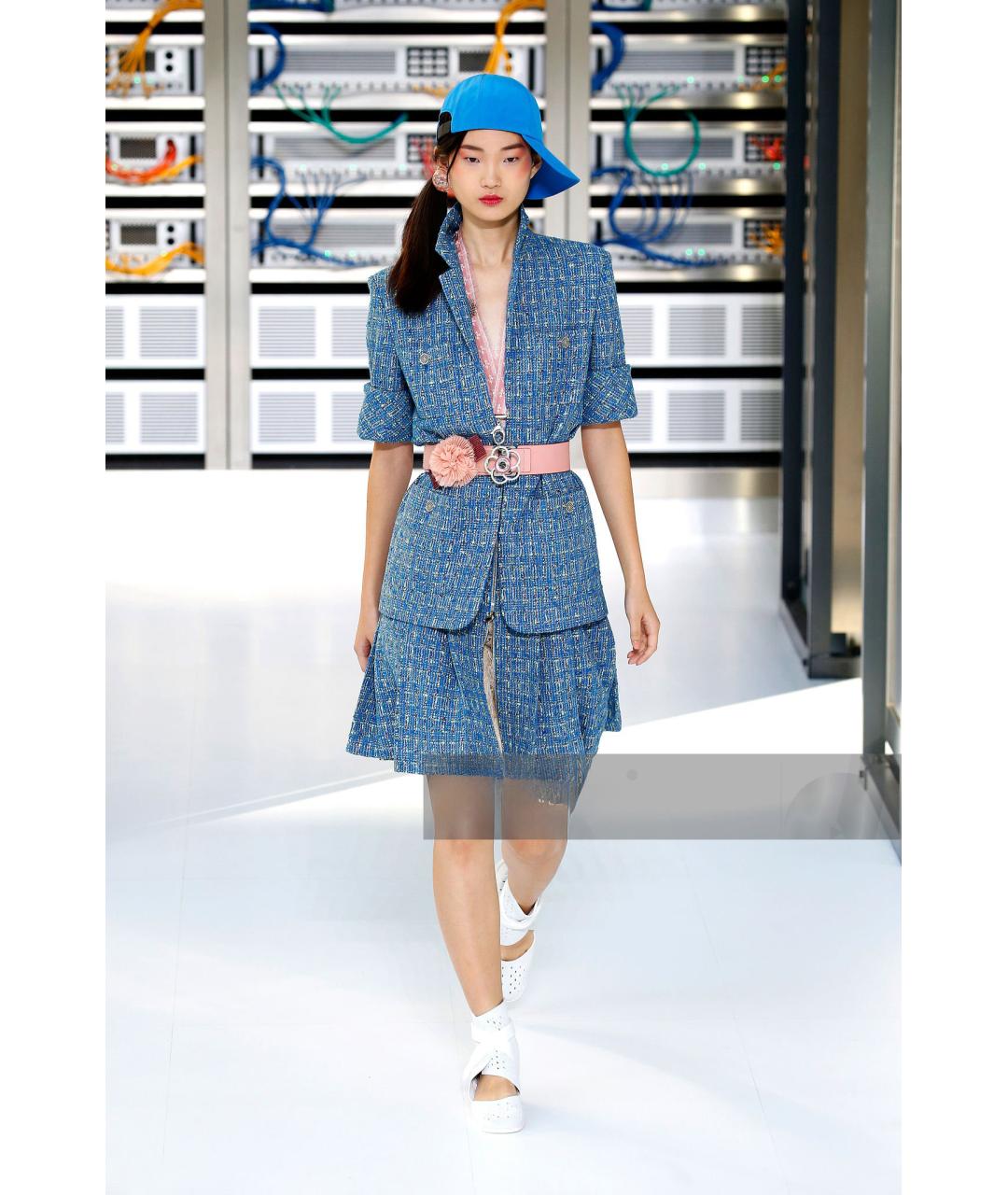 CHANEL Голубой твидовый жакет/пиджак, фото 2