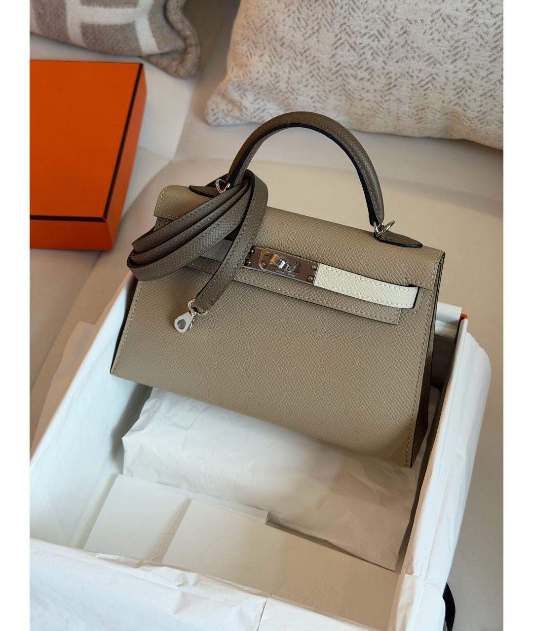 HERMES Бежевая кожаная сумка с короткими ручками, фото 3