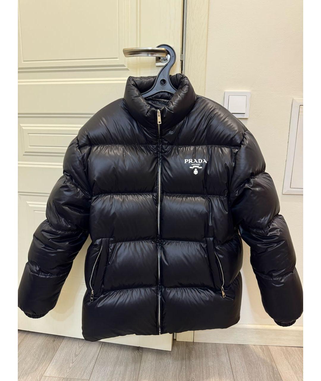 PRADA Черный полиамидовый пуховик, фото 6