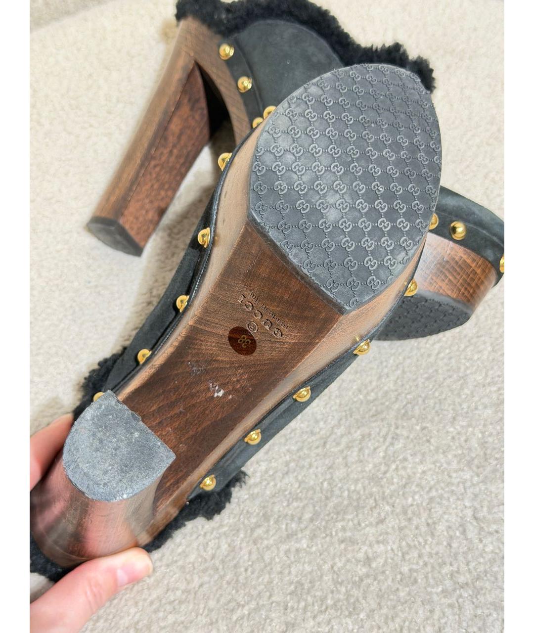 GUCCI Черные замшевые сабо, фото 7