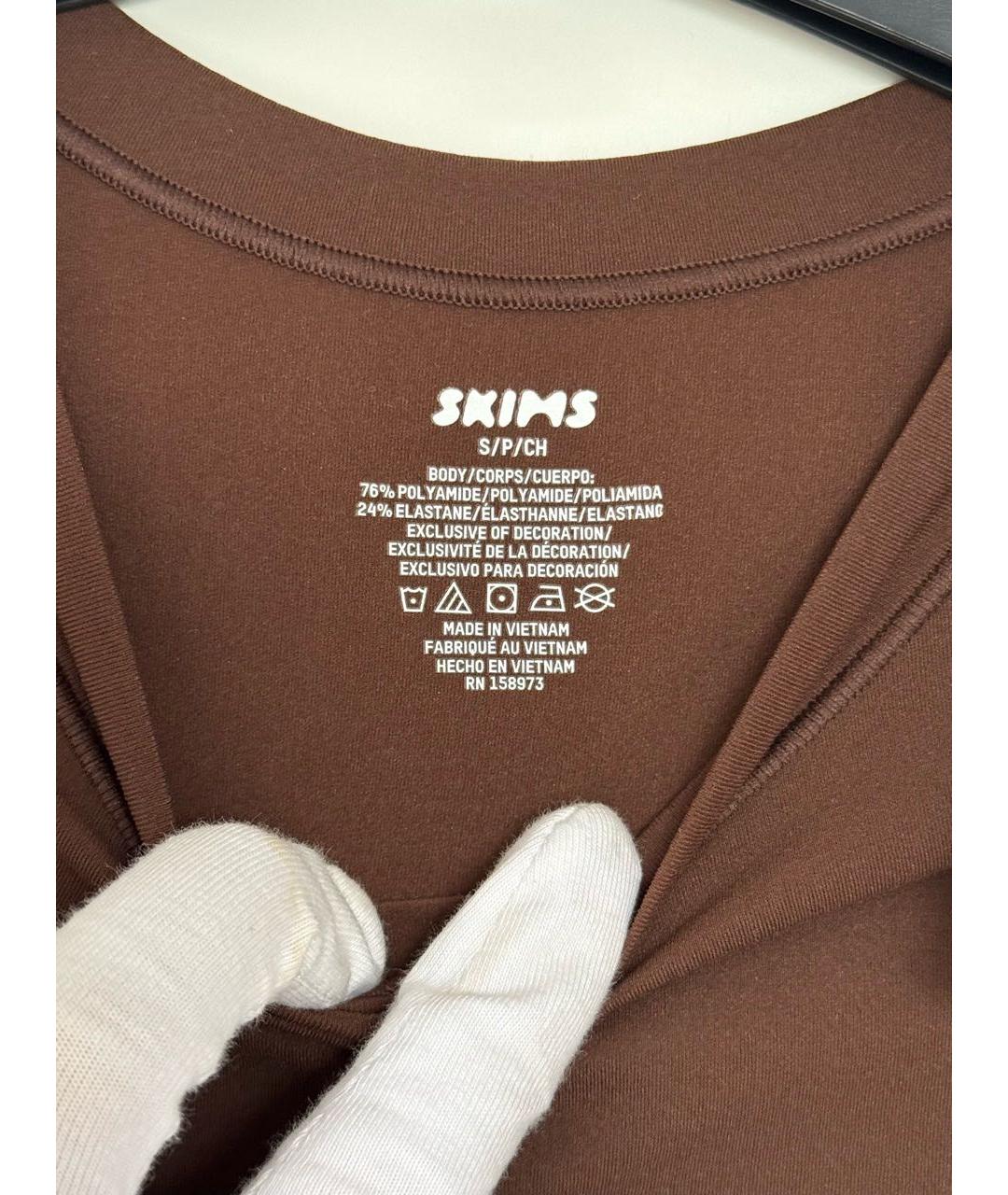 SKIMS Коричневая хлопко-эластановая футболка, фото 4