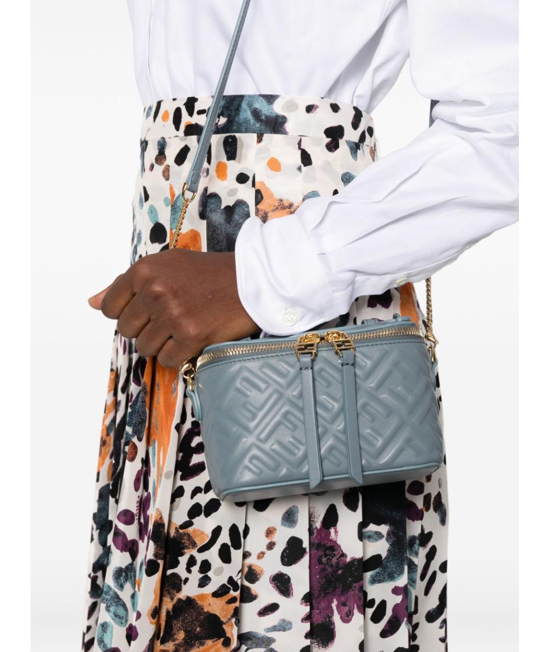 FENDI Голубая кожаная сумка с короткими ручками, фото 2