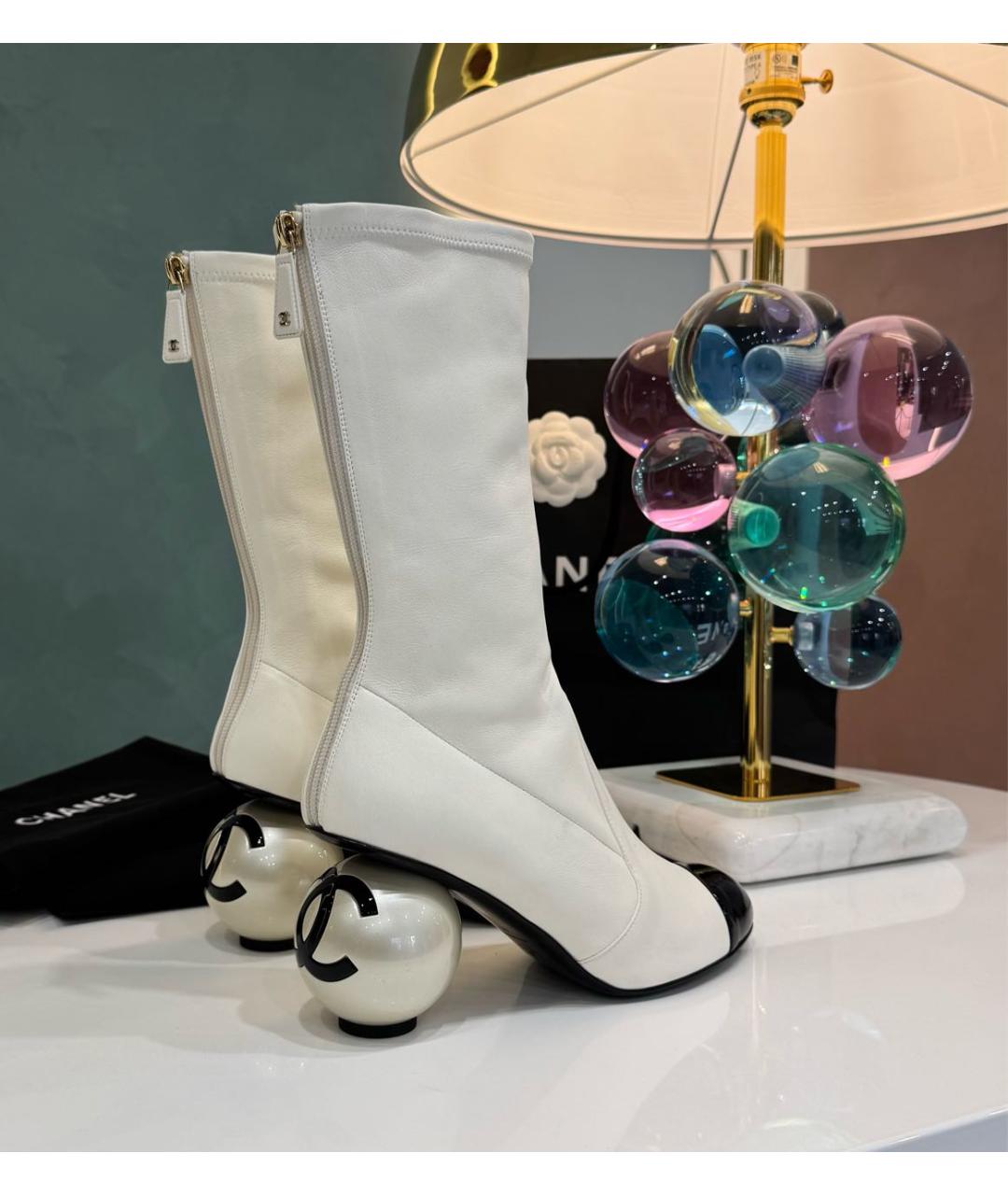 CHANEL Белые кожаные ботильоны, фото 7