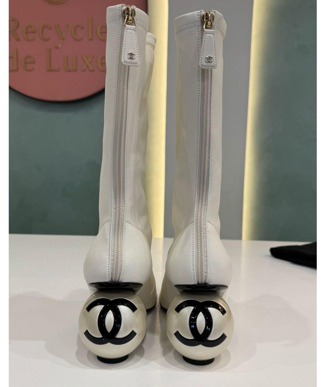 CHANEL Белые кожаные ботильоны, фото 3