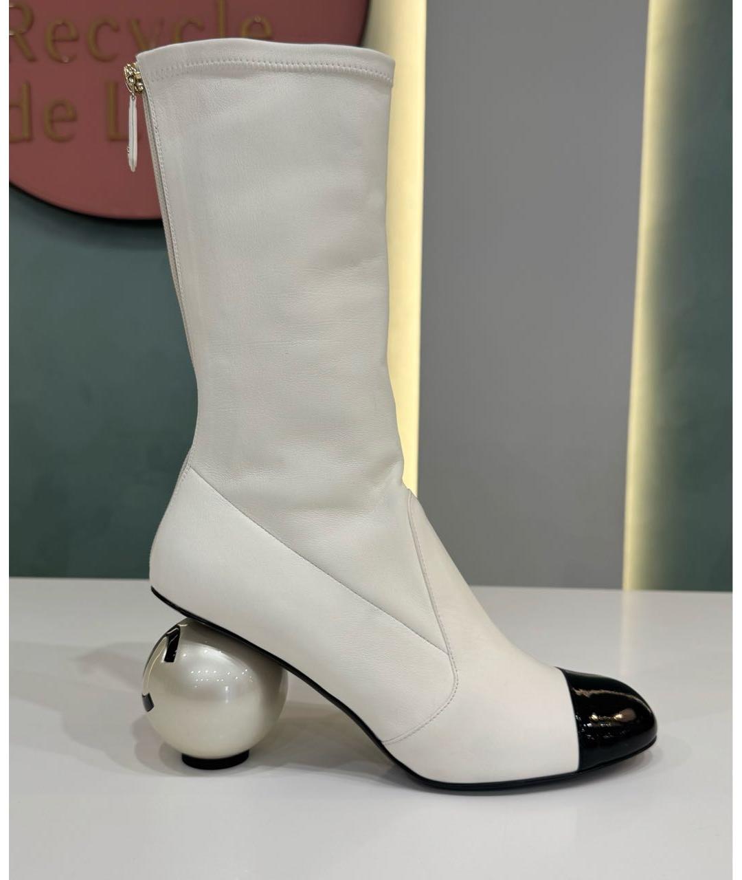 CHANEL Белые кожаные ботильоны, фото 9