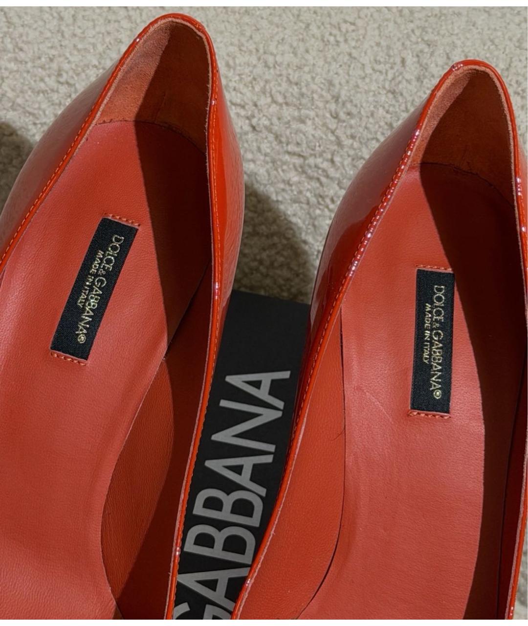 DOLCE&GABBANA Оранжевое туфли из лакированной кожи, фото 3