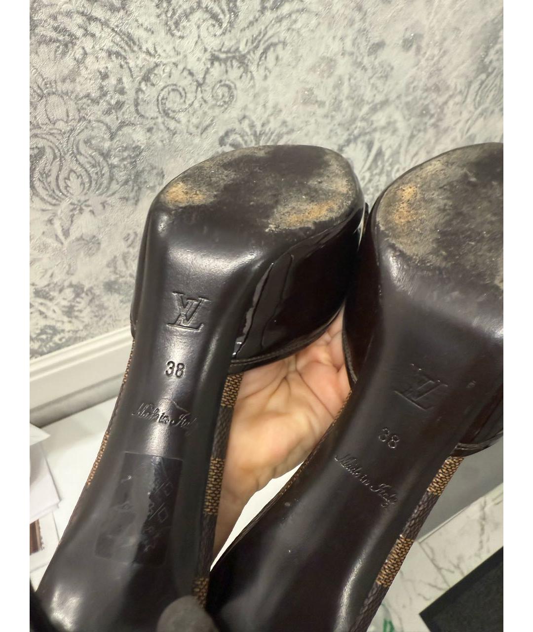 LOUIS VUITTON Коричневые кожаные мюли, фото 7
