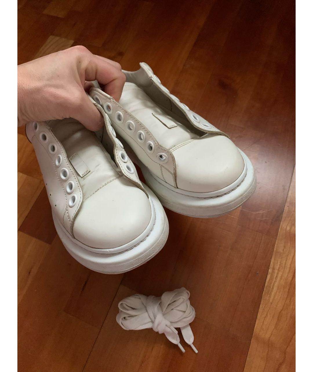 ALEXANDER MCQUEEN Белые кожаные кеды, фото 2